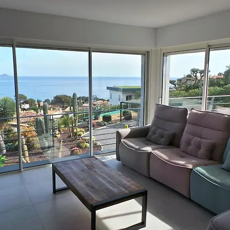 Maurin 3405 Villa *